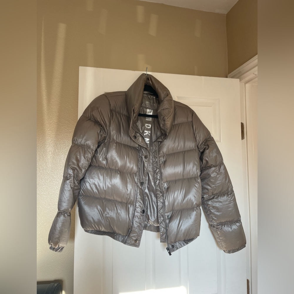 DKNY 90% duck down puffer jacket - Picture 3 of 7